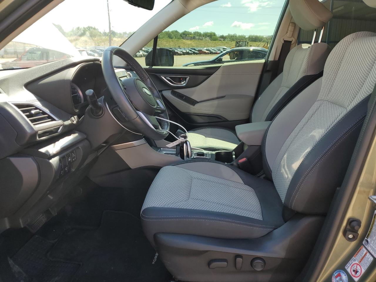 JF2SKAJC2LH417905 2020 Subaru Forester Premium