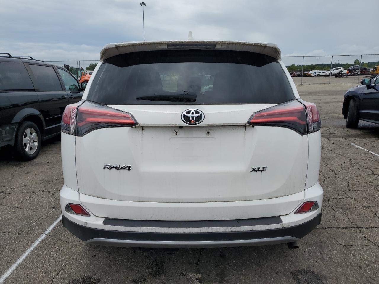 2018 Toyota Rav4 Adventure vin: 2T3WFREV0JW408769