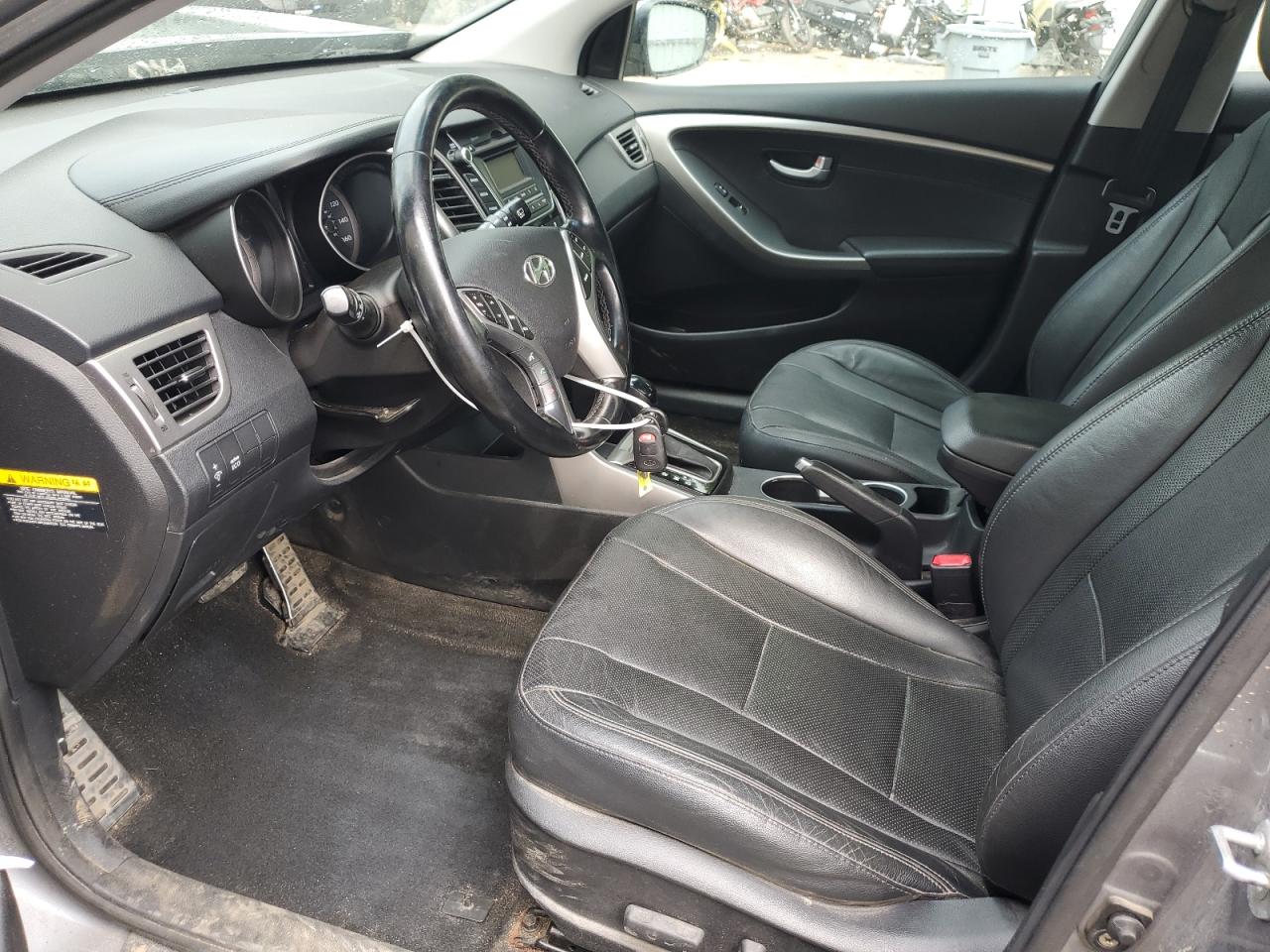 2013 Hyundai Elantra Gt vin: KMHD35LE8DU090134