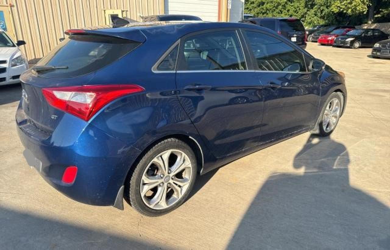 2013 Hyundai Elantra Gt vin: KMHD35LEXDU092869