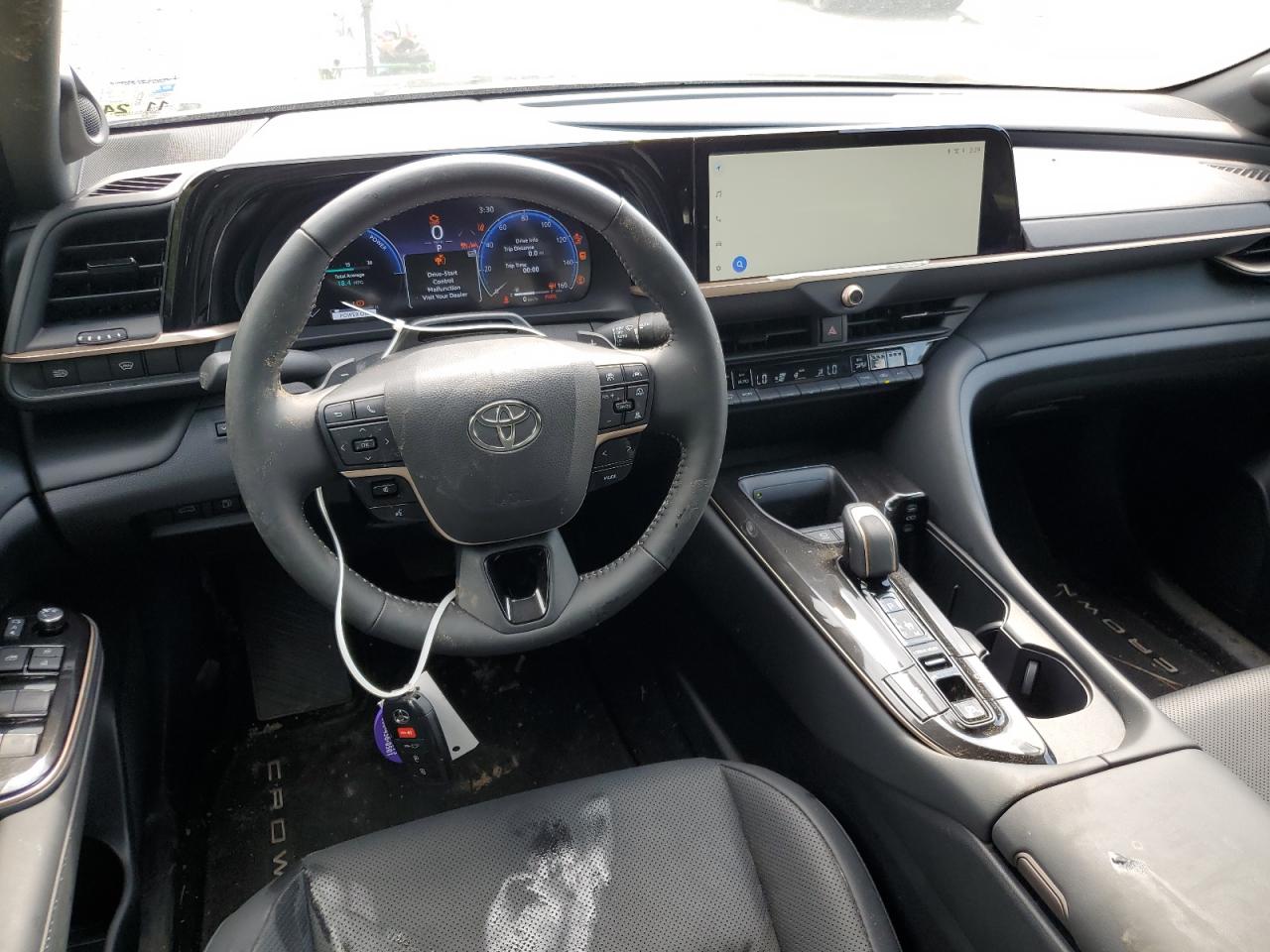 JTDAFAAF9R3005351 2024 Toyota Crown Platinum