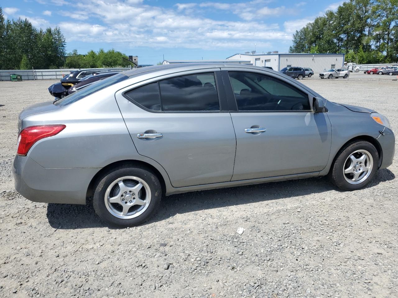 2012 Nissan Versa S vin: 3N1CN7AP3CL805696