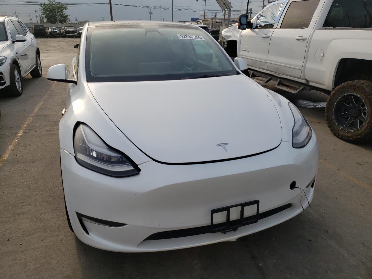 2021 Tesla Model Y vin: 5YJYGDED6MF163275