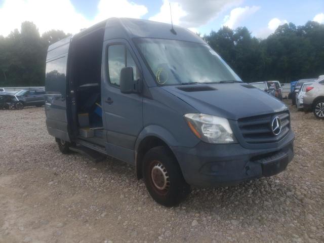 VIN WD3PE7CD3JP633103 2018 Mercedes-Benz Sprinter, ... no.4