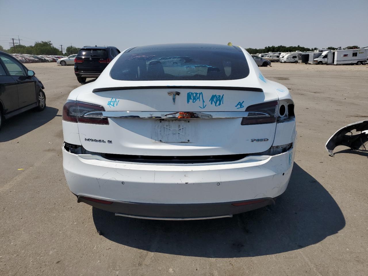 2015 Tesla Model S P85D vin: 5YJSA1H4XFF084454