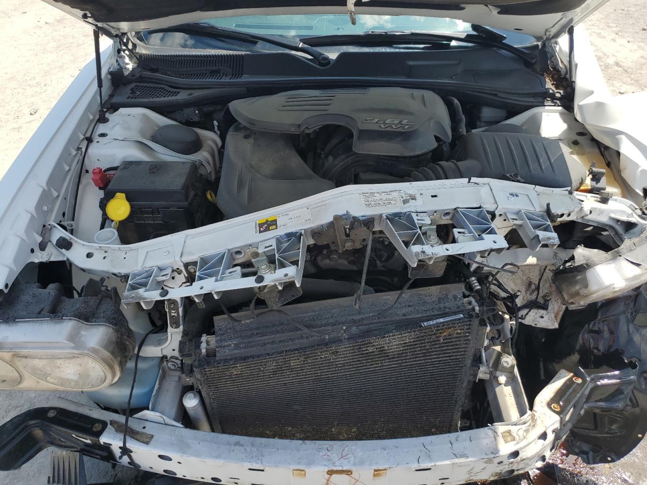 2C3CDYAG2DH562015 2013 Dodge Challenger Sxt