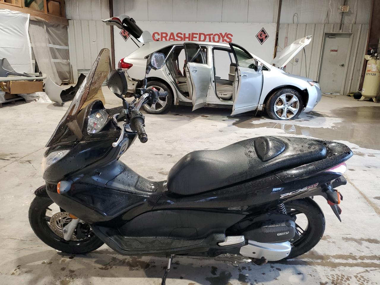 Lot #2682108038 2013 HONDA PCX 150