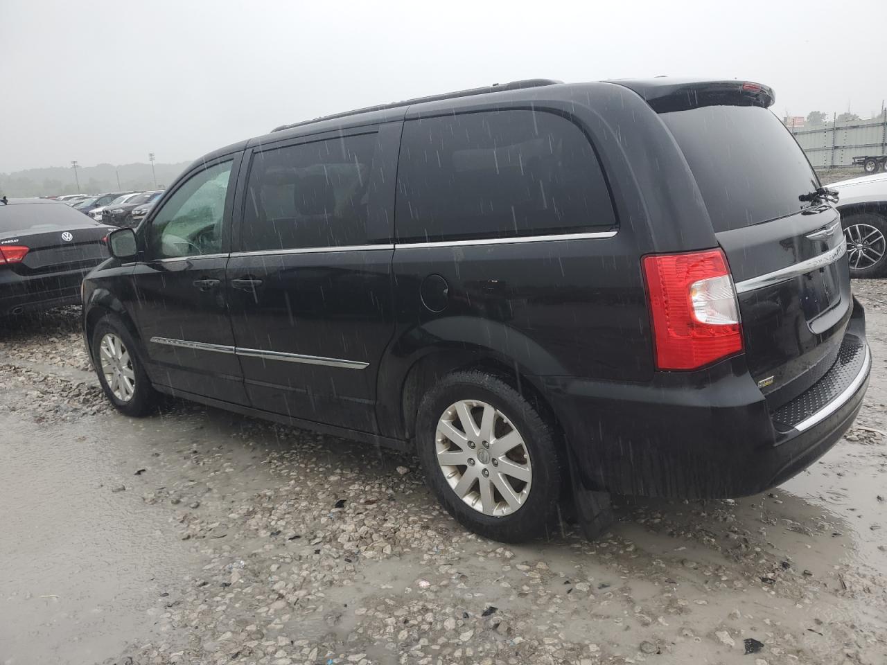 2015 Chrysler Town & Country Touring vin: 2C4RC1BG6FR644597