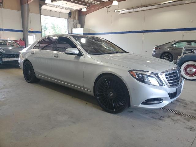 2016 MERCEDES-BENZ S 550 4MAT - WDDUG8FB7GA268414