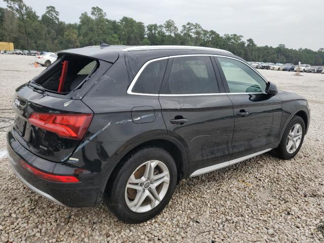 VIN WA1ANAFY3K2069792 2019 Audi Q5, Premium no.3