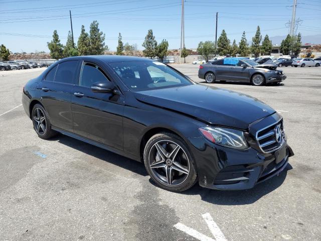 VIN WDDZF4JB5KA525975 2019 Mercedes-Benz E-Class, 300 no.4