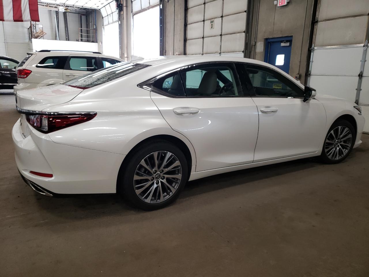 Lot #2935892832 2020 LEXUS ES 350