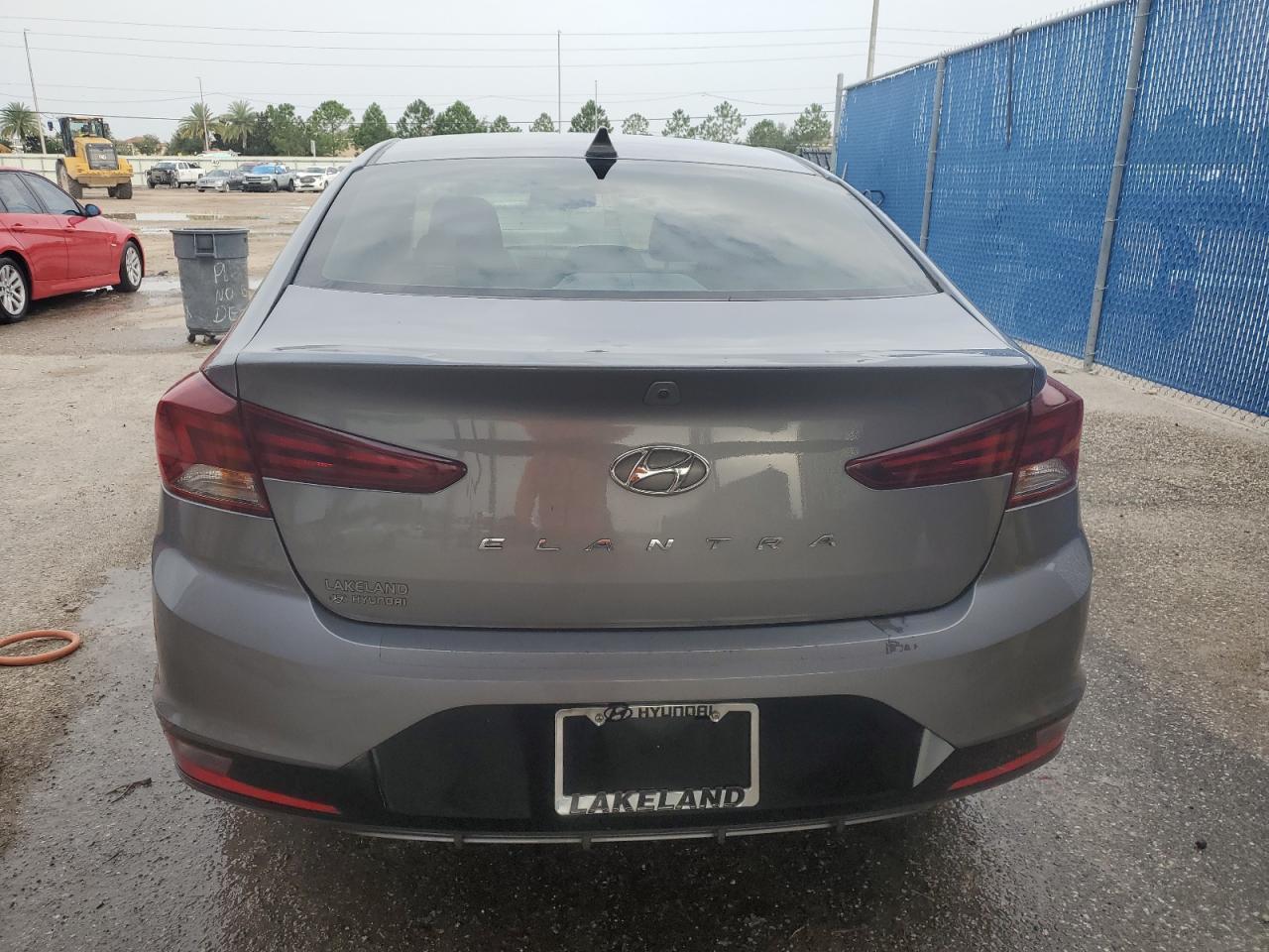 KMHD84LF1KU848932 2019 Hyundai Elantra Sel