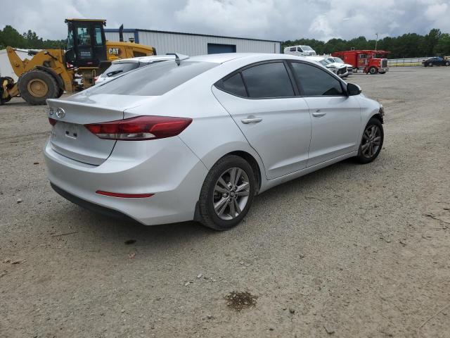 2018 HYUNDAI ELANTRA SE - KMHD84LF3JU680080