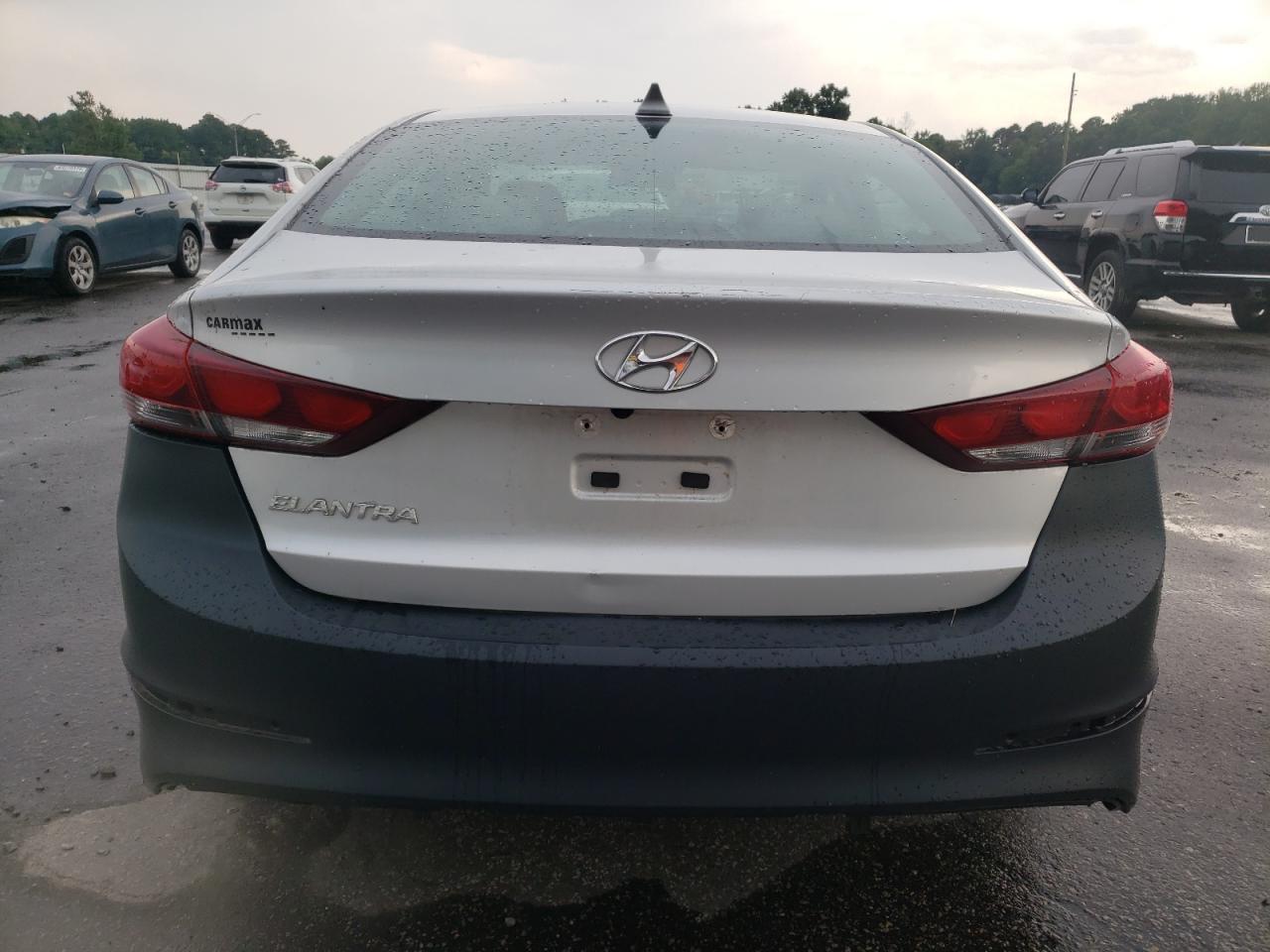 2017 Hyundai Elantra Se vin: 5NPD74LF3HH126985