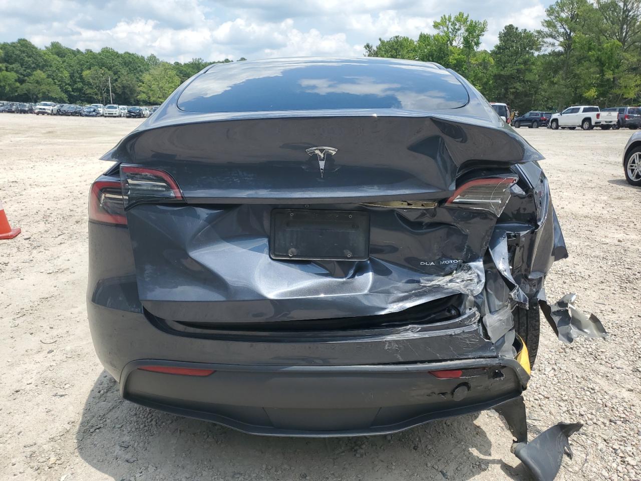 7SAYGDEE1PA024376 2023 Tesla Model Y