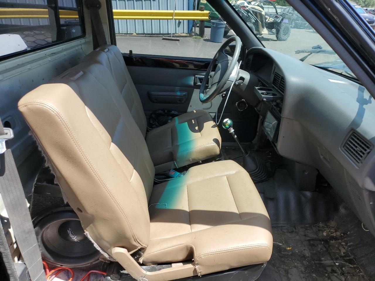 JT5VN94T8L0018987 1990 Toyota Pickup Cab Chassis Super Long Wheelbase