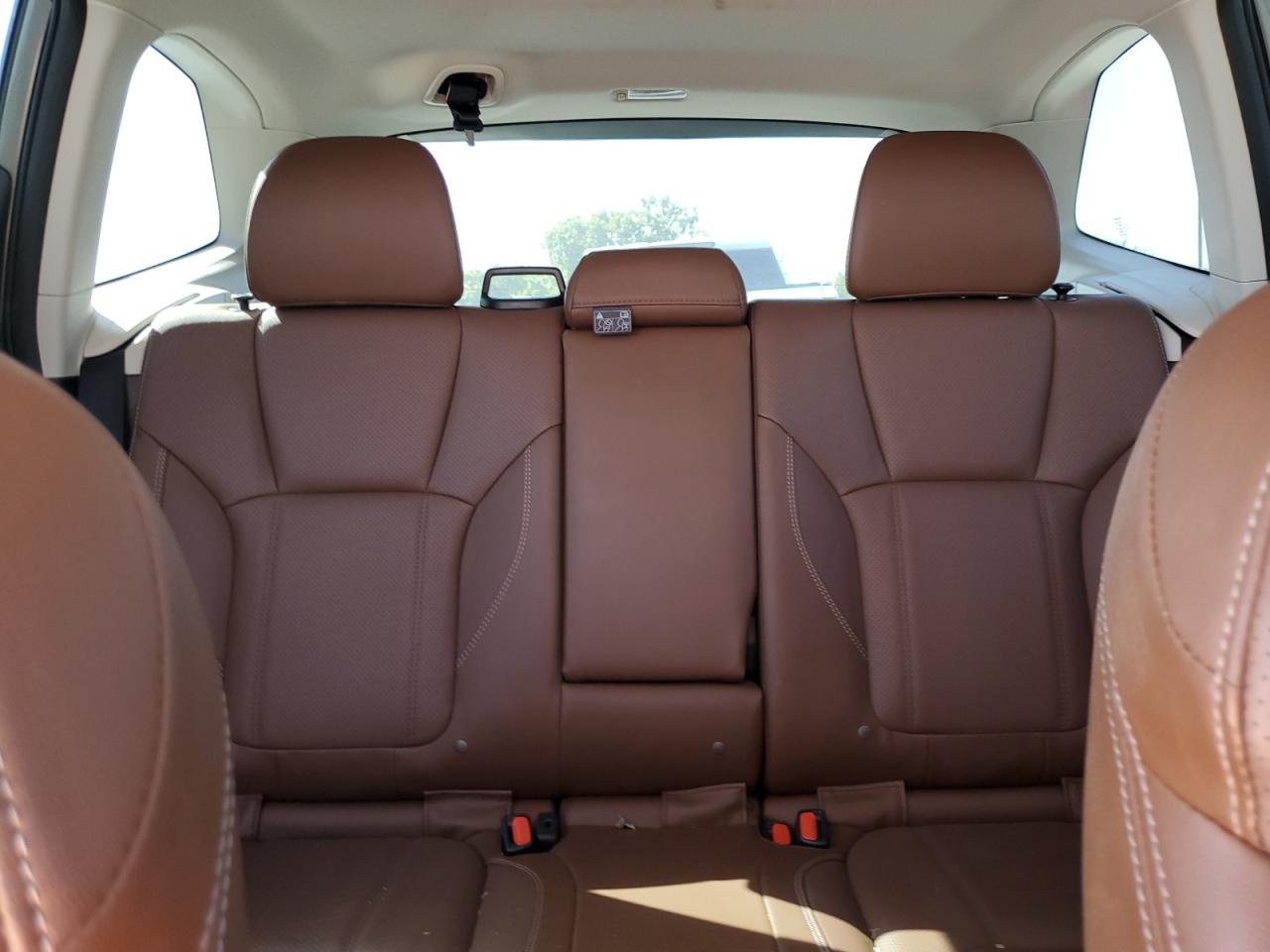 JF2SKAWC7KH476777 2019 Subaru Forester Touring