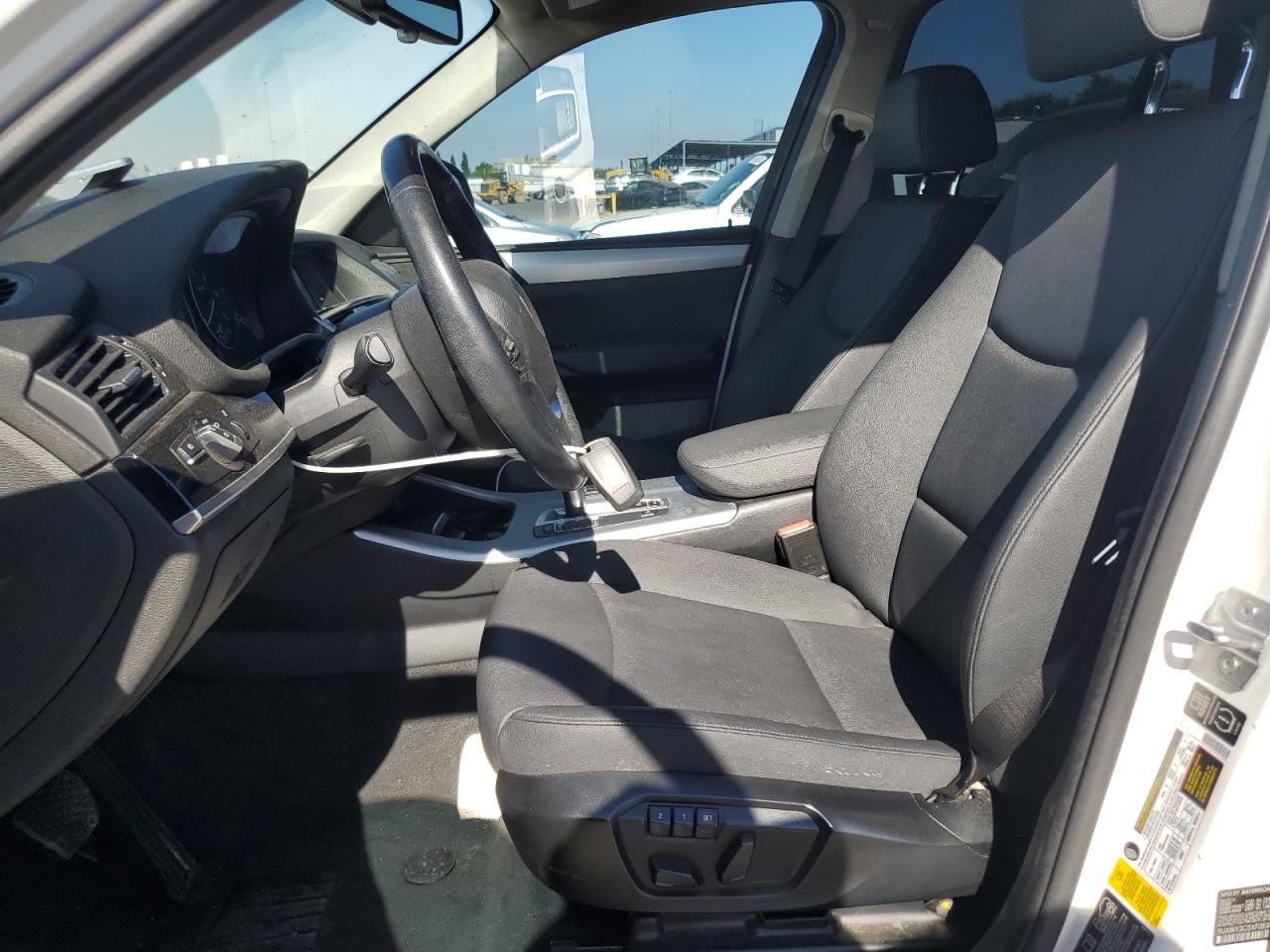 5UXWY3C5XF0E96396 2015 BMW X3 xDrive28D