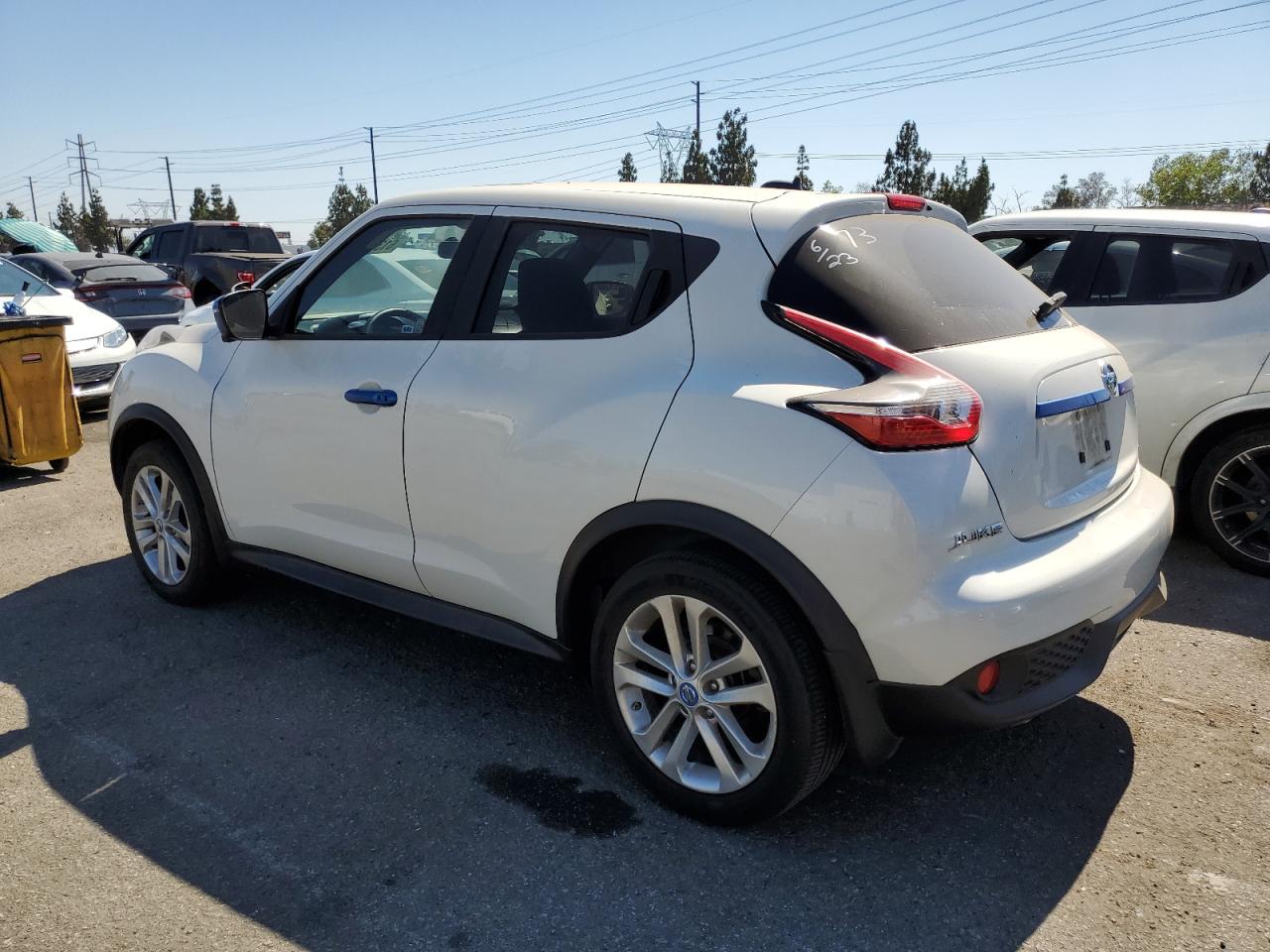 2015 Nissan Juke S vin: JN8AF5MV3FT556286