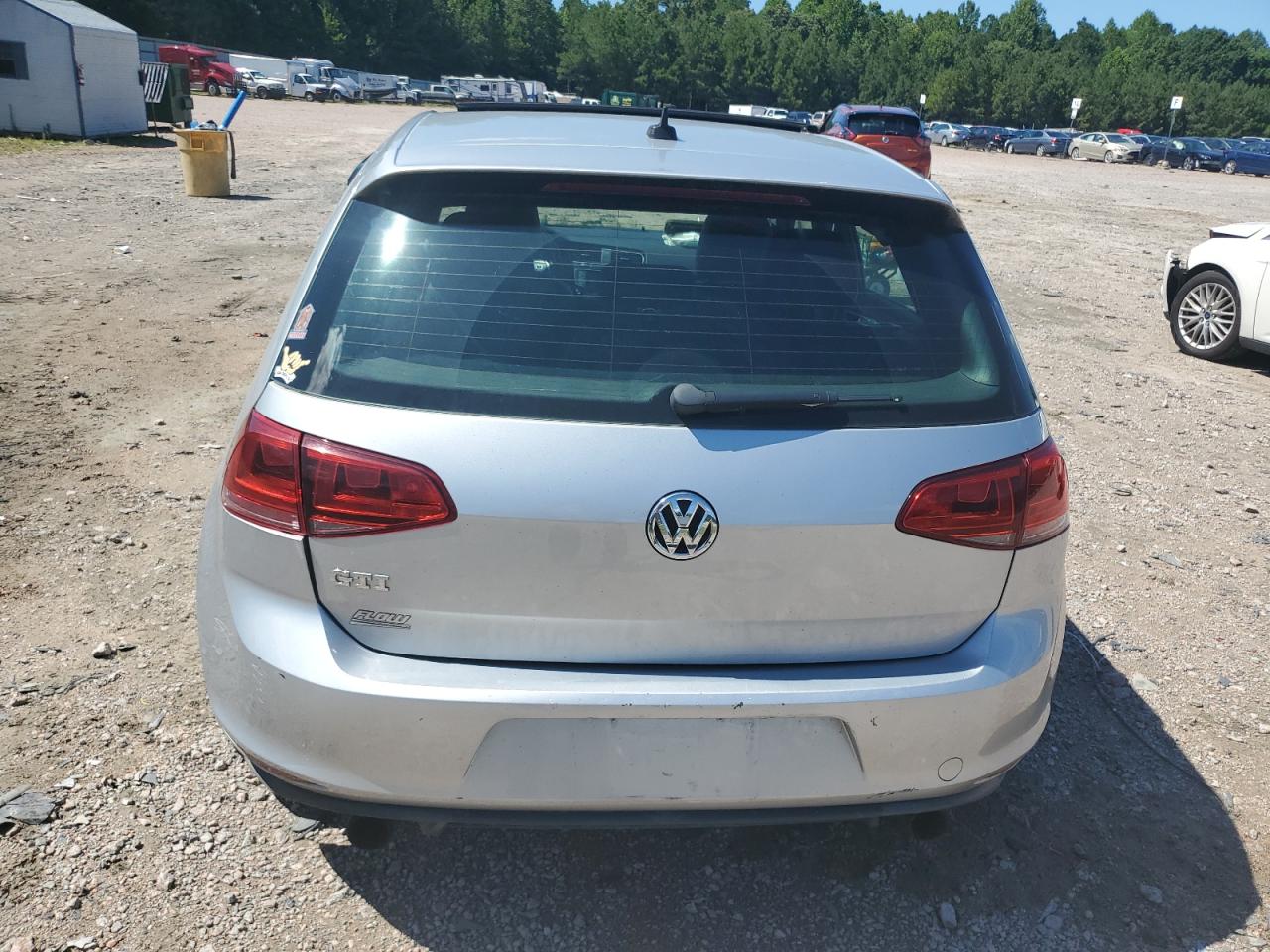 3VW5T7AU5FM021890 2015 Volkswagen Gti