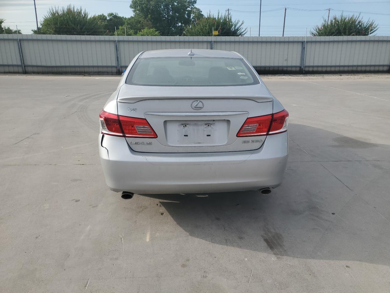 JTHBK1EG2A2394121 2010 Lexus Es 350