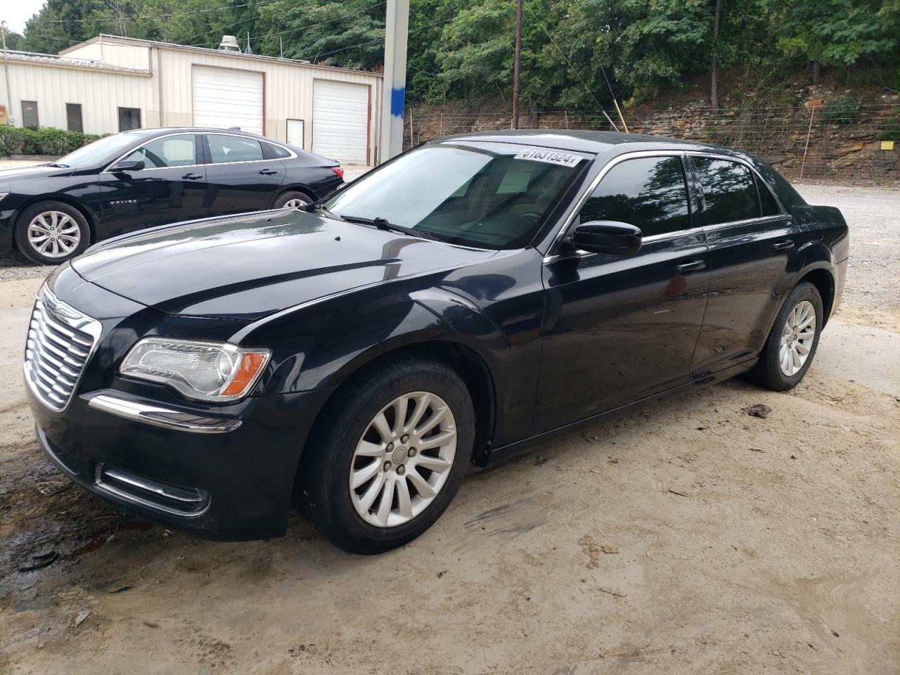 2013 Chrysler 300 vin: 2C3CCAAG3DH732019