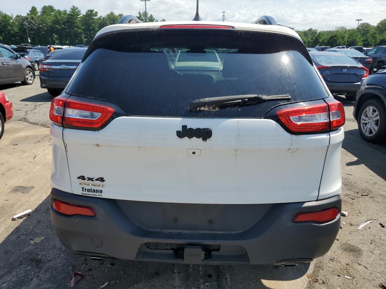 2014 Jeep Cherokee Latitude vin: 1C4PJMCS7EW285977