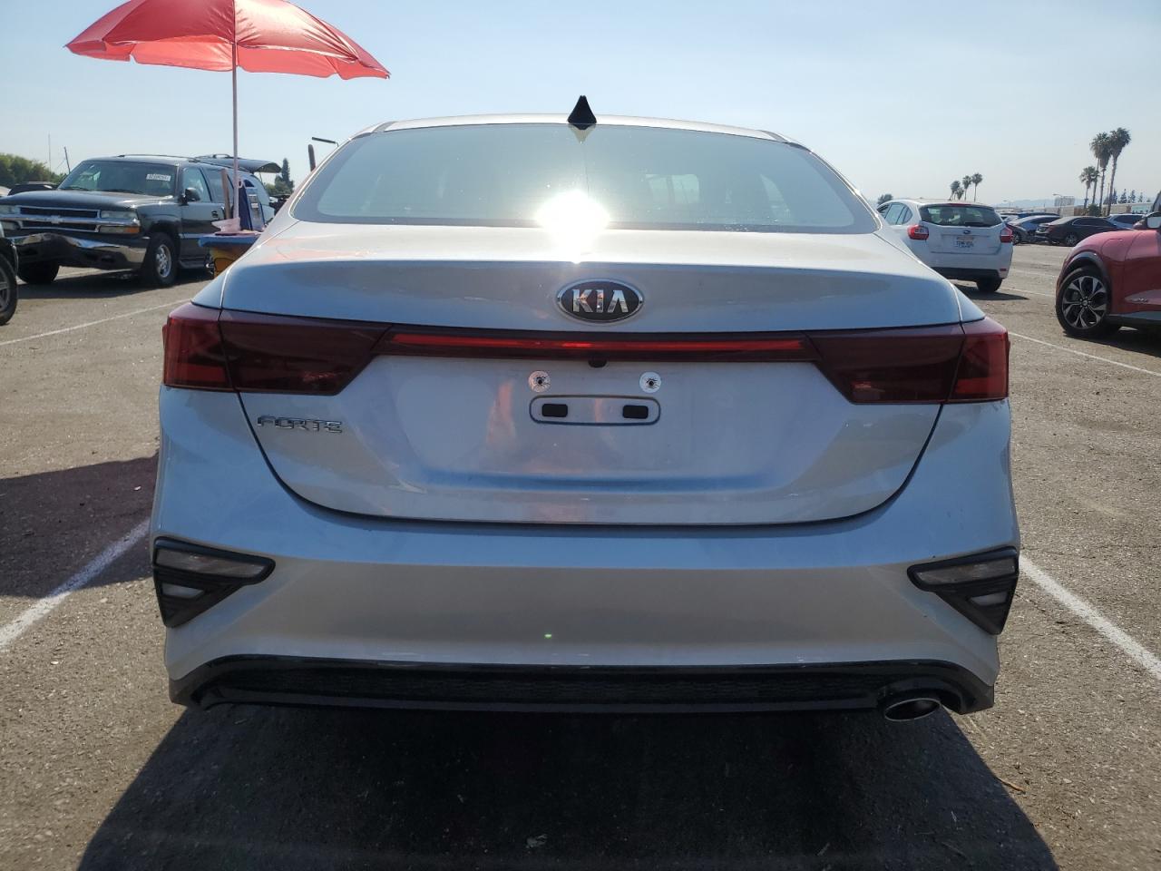 3KPF24AD0KE114927 2019 Kia Forte Fe