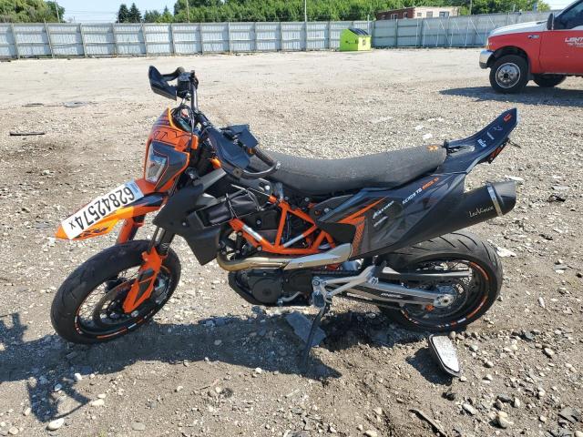2021 KTM 690 SMC R VBKLSV401MM709807