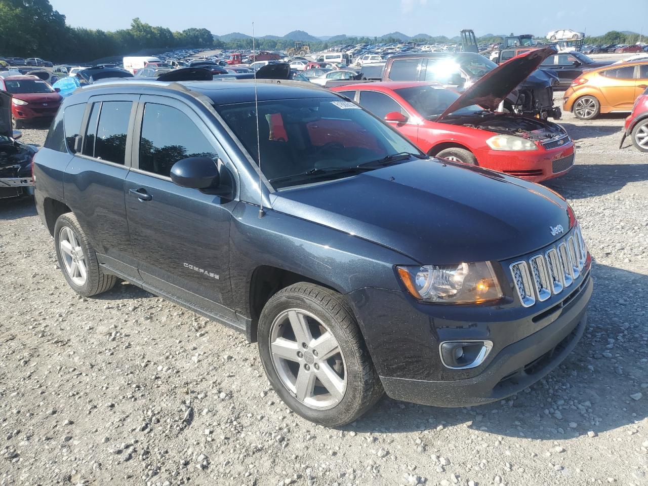 1C4NJCEA4ED889360 2014 Jeep Compass Latitude