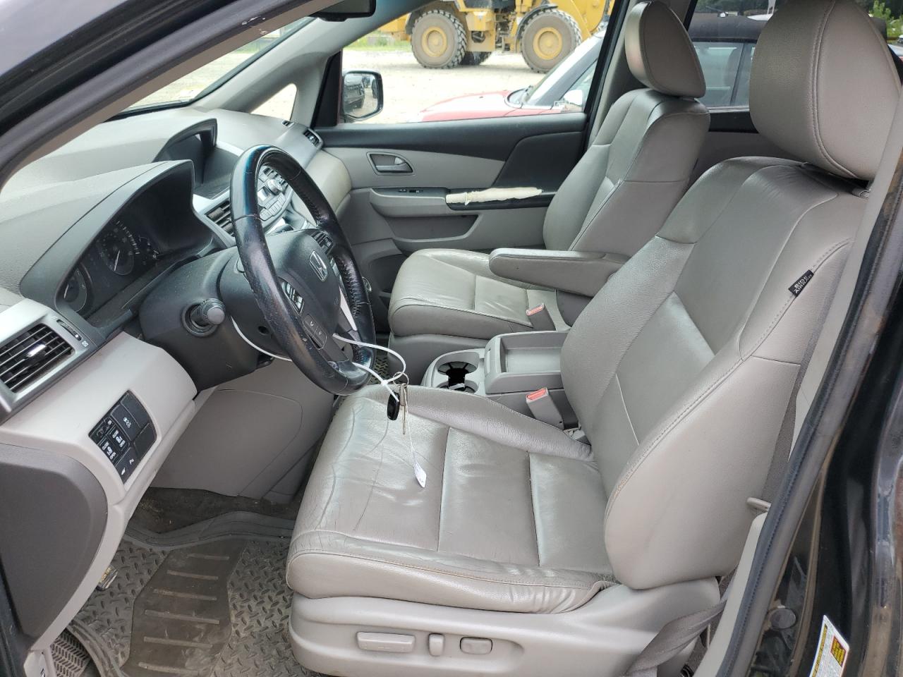 5FNRL5H94BB065260 2011 Honda Odyssey Touring