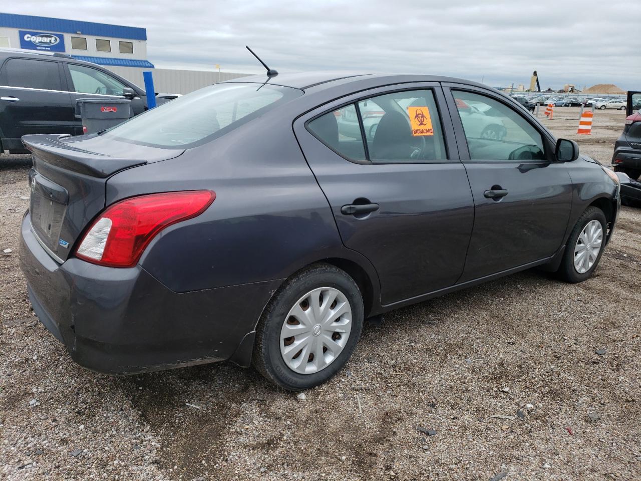 2015 Nissan Versa S vin: 3N1CN7AP0FL839924