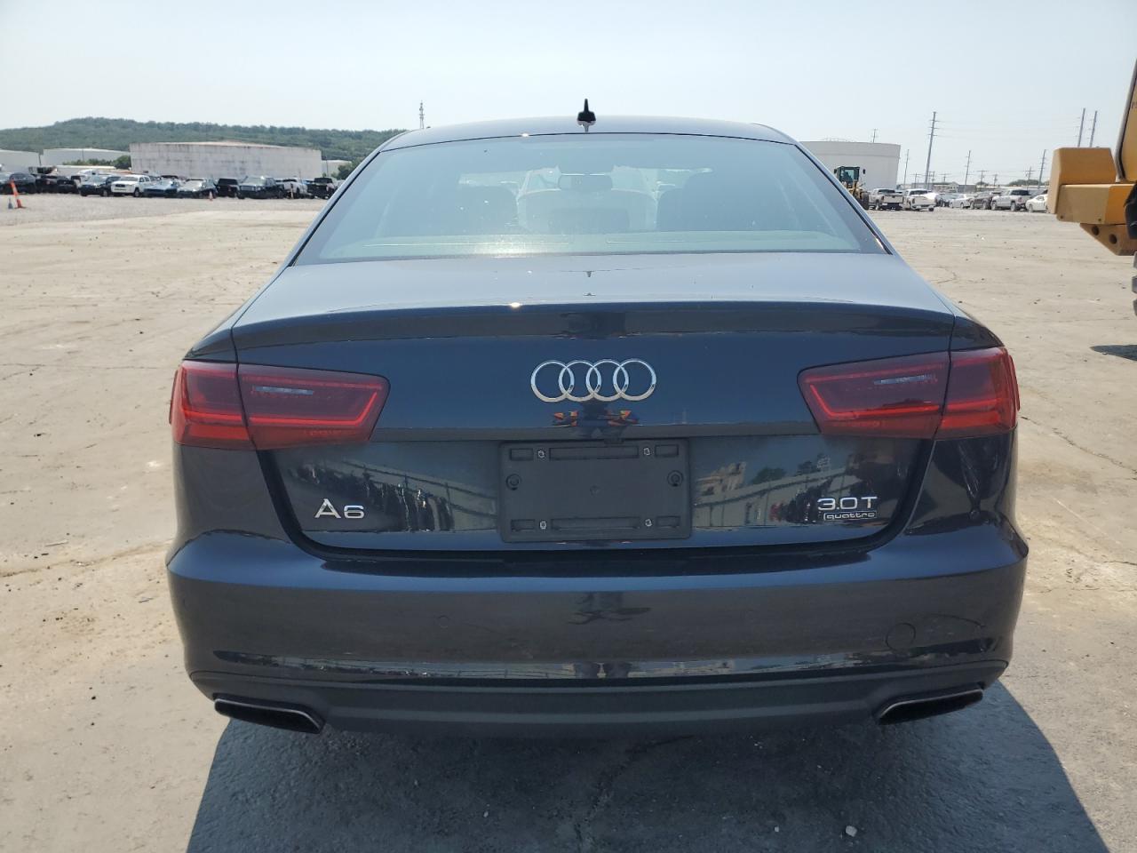 WAUF3AFCXJN058076 2018 Audi A6 Premium