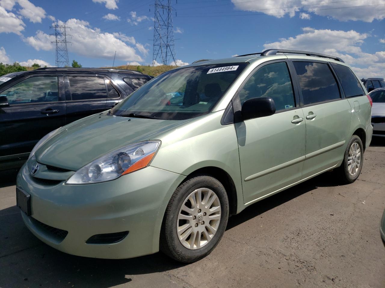 5TDBK23CX8S018745 2008 Toyota Sienna Le