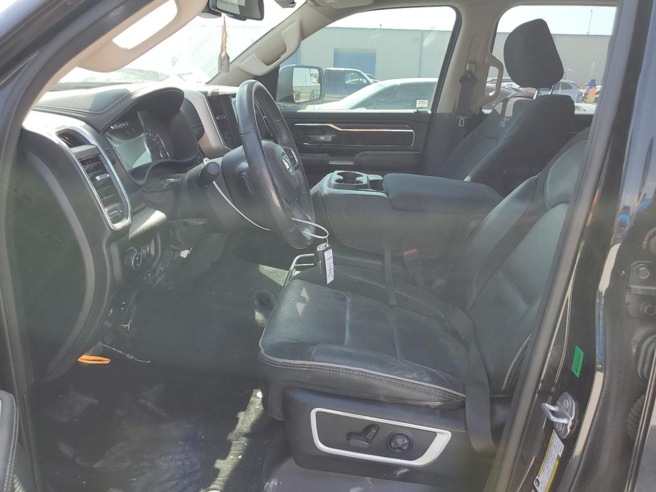 1C6SRFJTXKN544657 2019 Ram 1500 Laramie