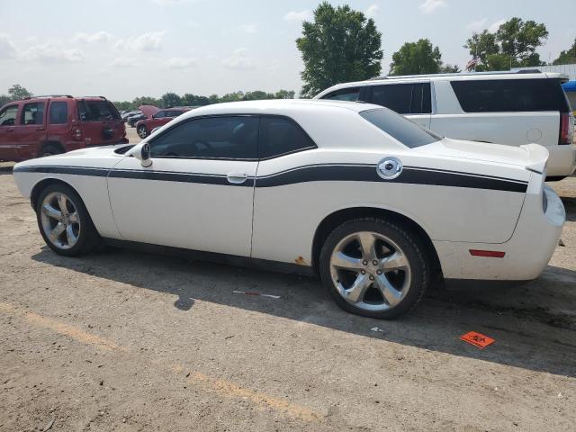 VIN 2C3CDYAG4DH674458 2013 Dodge Challenger, Sxt no.2