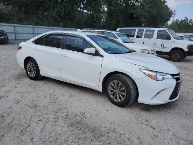 VIN 4T4BF1FK3FR492032 2015 Toyota Camry, LE no.4