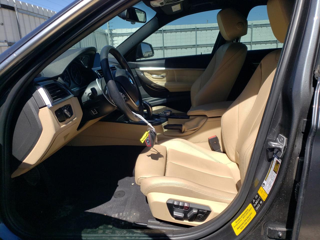 WBA8D9G34HNU61922 2017 BMW 330 Xi