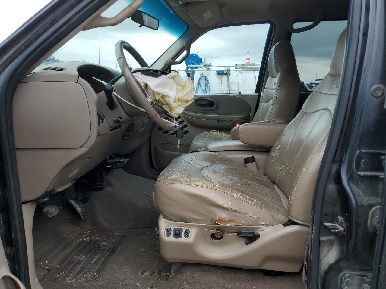 1FTRW08W91KE22157 2001 Ford F150 Supercrew