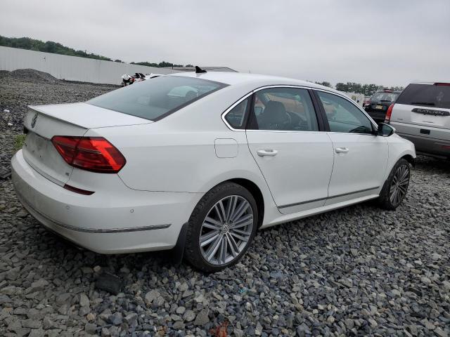 2016 VOLKSWAGEN PASSAT SEL - 1VWCM7A35GC053799