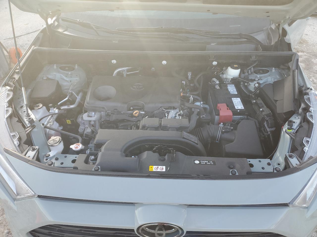 2T3W1RFV5MC088075 2021 Toyota Rav4 Xle