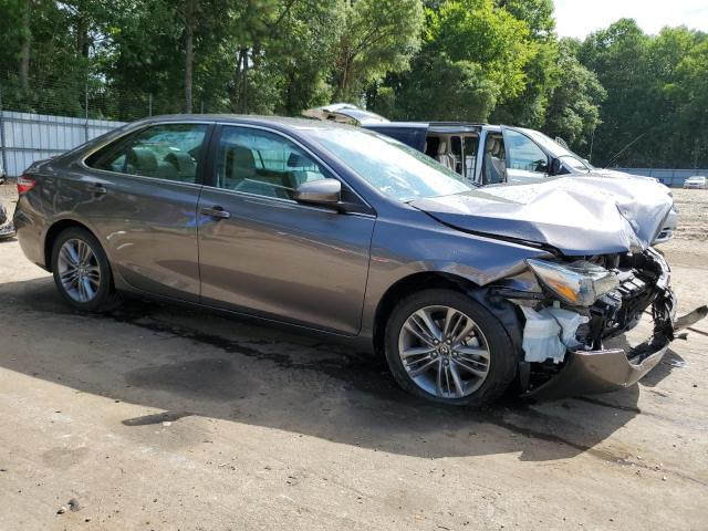 VIN 4T1BF1FK4GU205535 2016 Toyota Camry, LE no.4