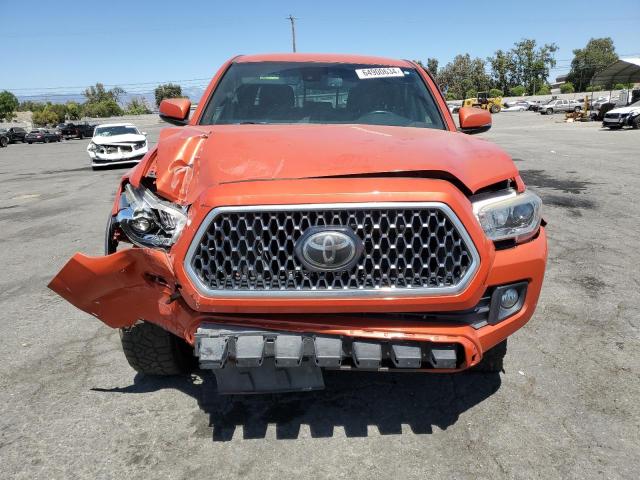 VIN 3TMAZ5CN6JM076710 2018 Toyota Tacoma, Double Cab no.5