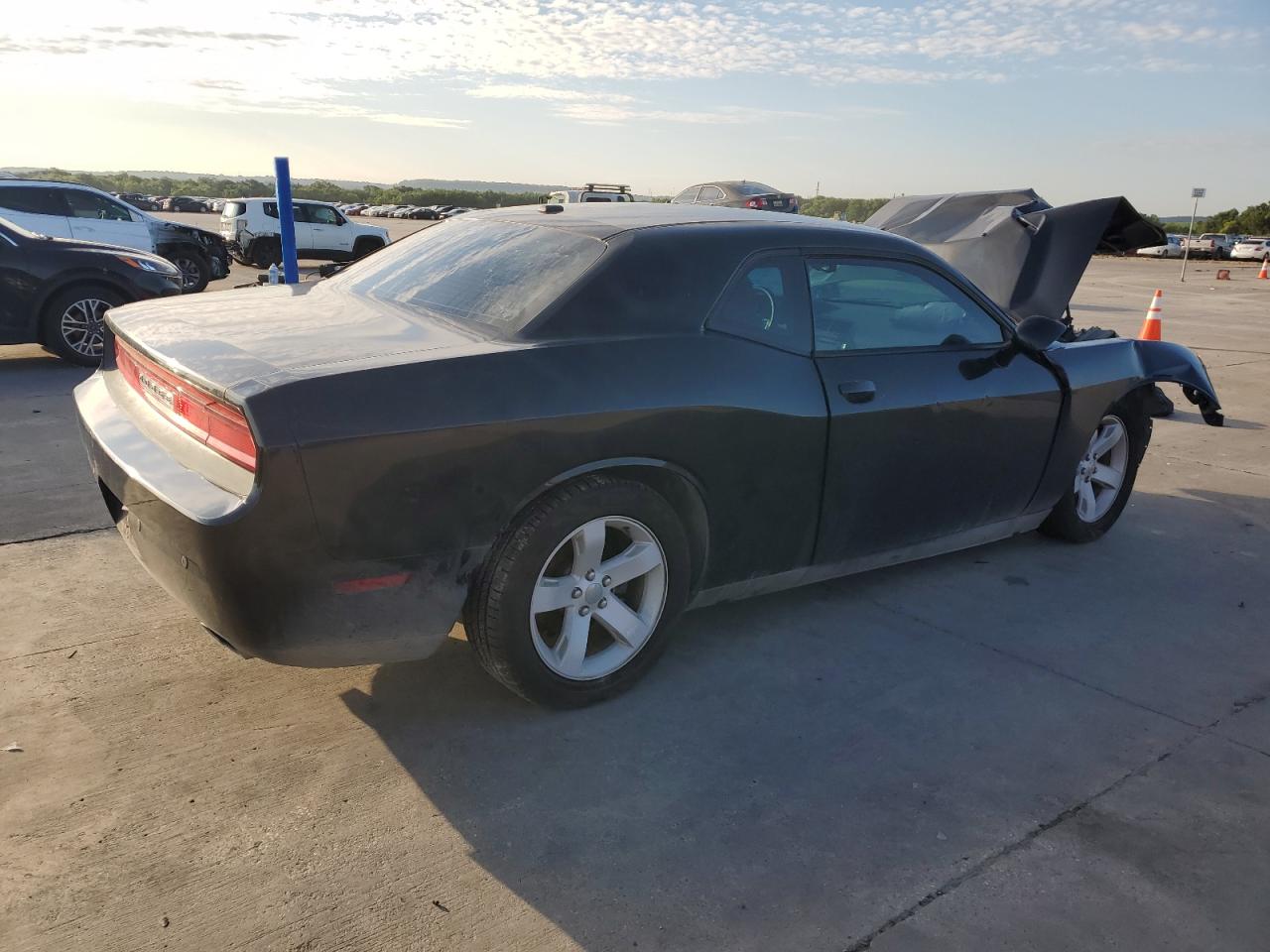 2013 Dodge Challenger Sxt vin: 2C3CDYAG4DH742449