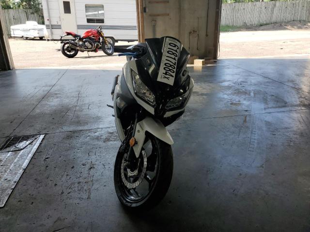 2017 KAWASAKI EX300 B JKAEX8B10HDA36410