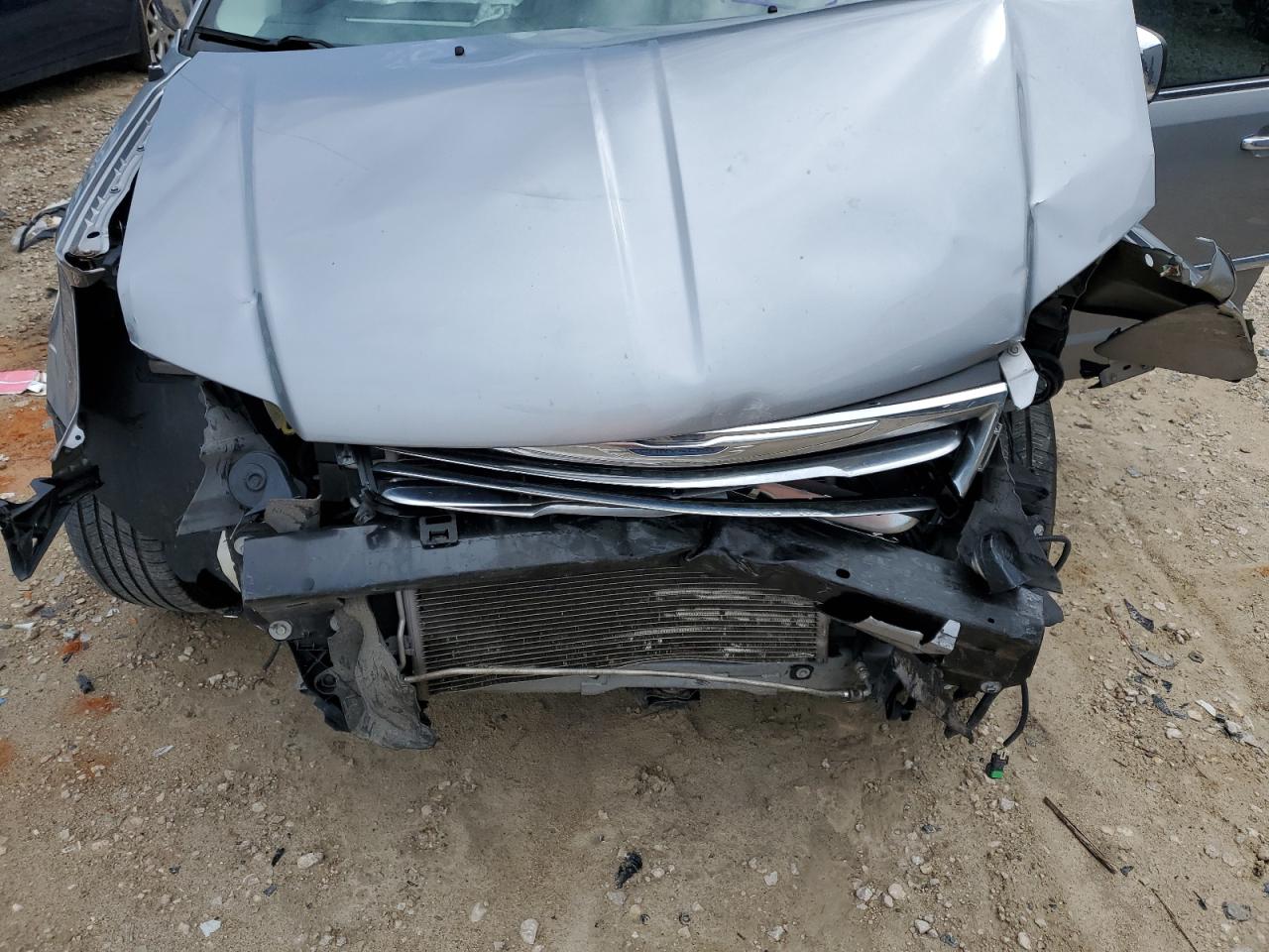 2C4RC1CG0DR716101 2013 Chrysler Town & Country Touring L