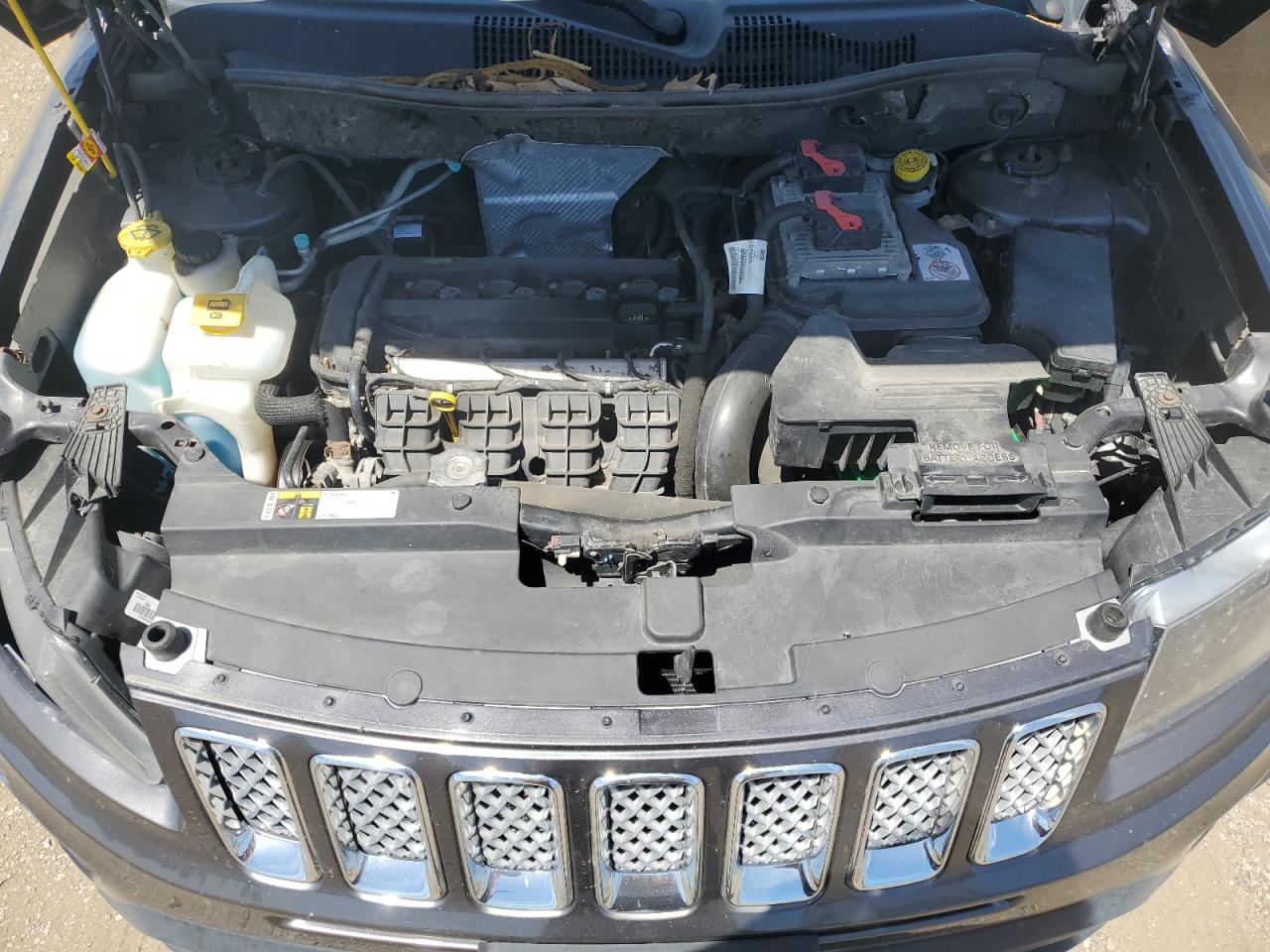 1C4NJCEA1GD760916 2016 Jeep Compass Latitude