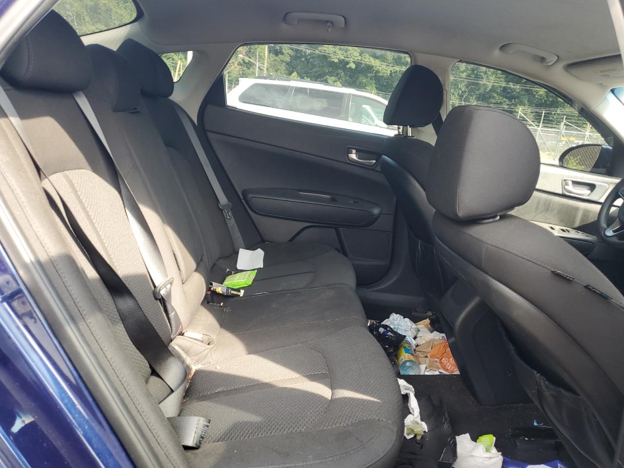 5XXGT4L33JG217268 2018 Kia Optima Lx