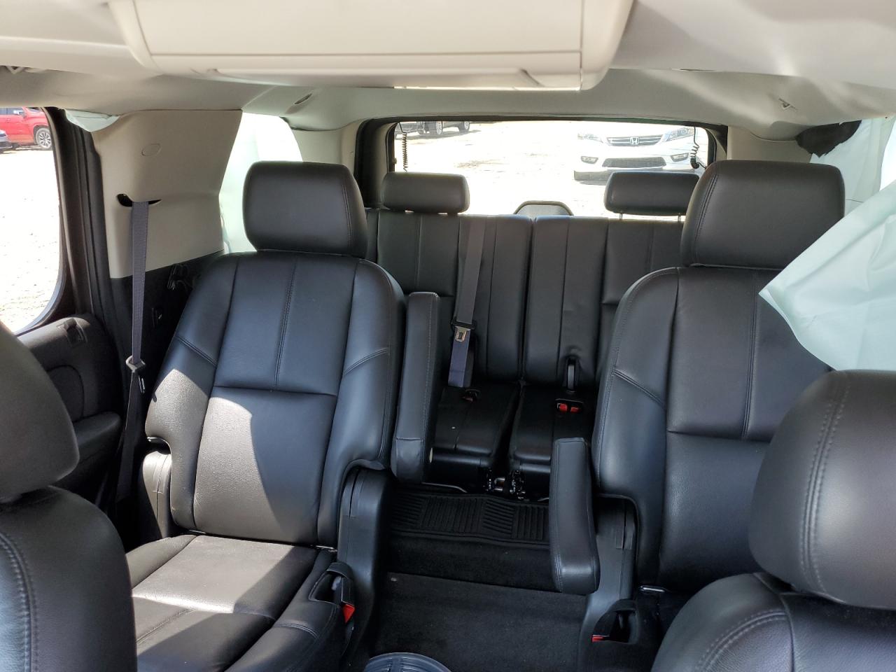 1GNSKBE03CR277806 2012 Chevrolet Tahoe K1500 Lt